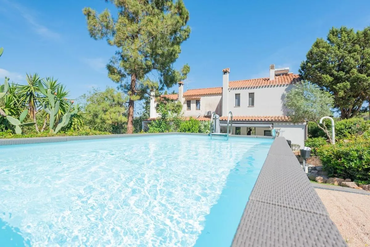 Villa Tetty - Garden & Private Pool Near The Sea Fort Village 0*,